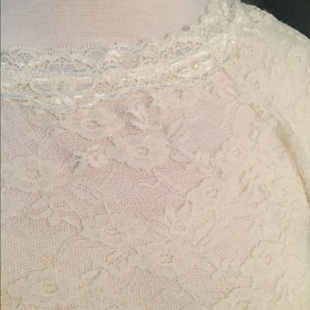 Ivory Lace top - Picture 5 of 6
